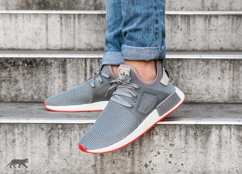 Nmd xr1 clearance grey on feet